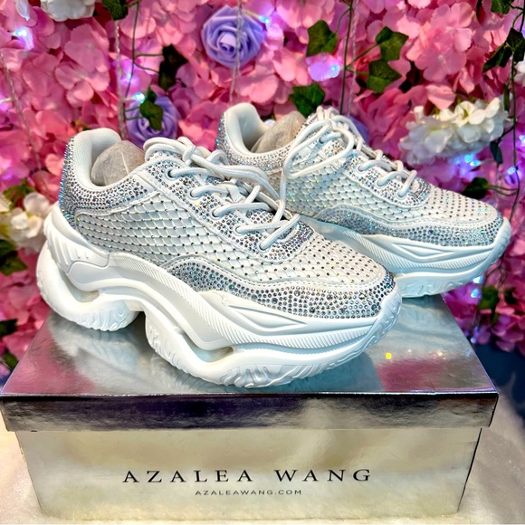 AZALEA WANG PETEY-WHITE EMBELLISHED SNEAKER NEW IN BOX - Picture 11 of 11